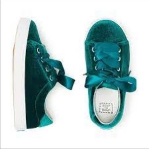 Janie and Jack Jade Velvet Tennis Shoes